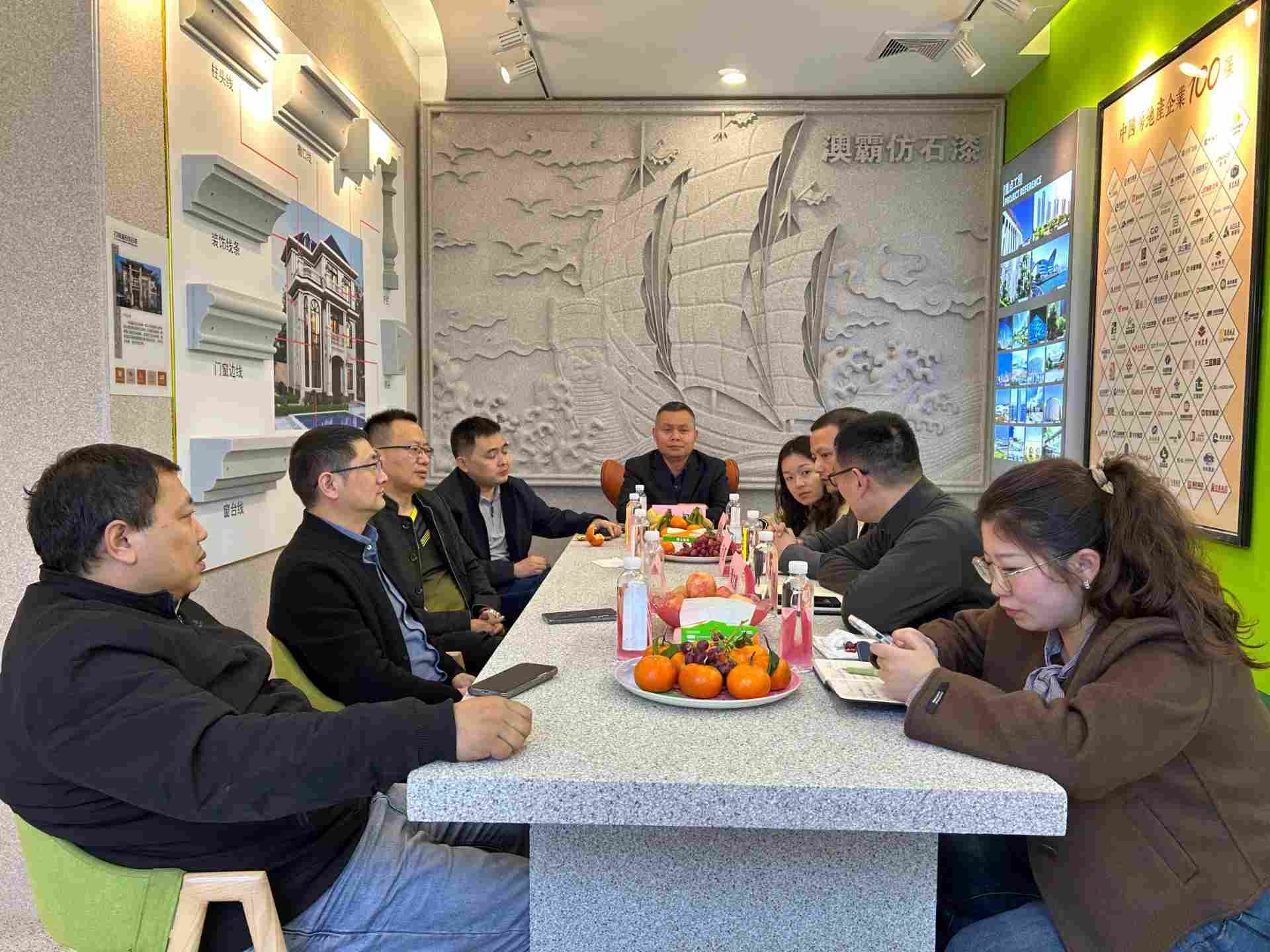 四川轻化工大学、自贡市沿滩领导莅临澳霸环保参观指导(图2)